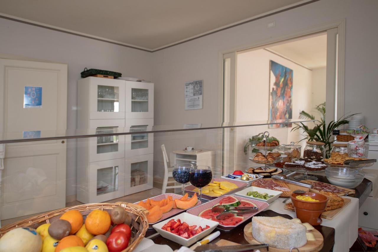 פיאטרה סנטה Relais Villa Isabel מראה חיצוני תמונה