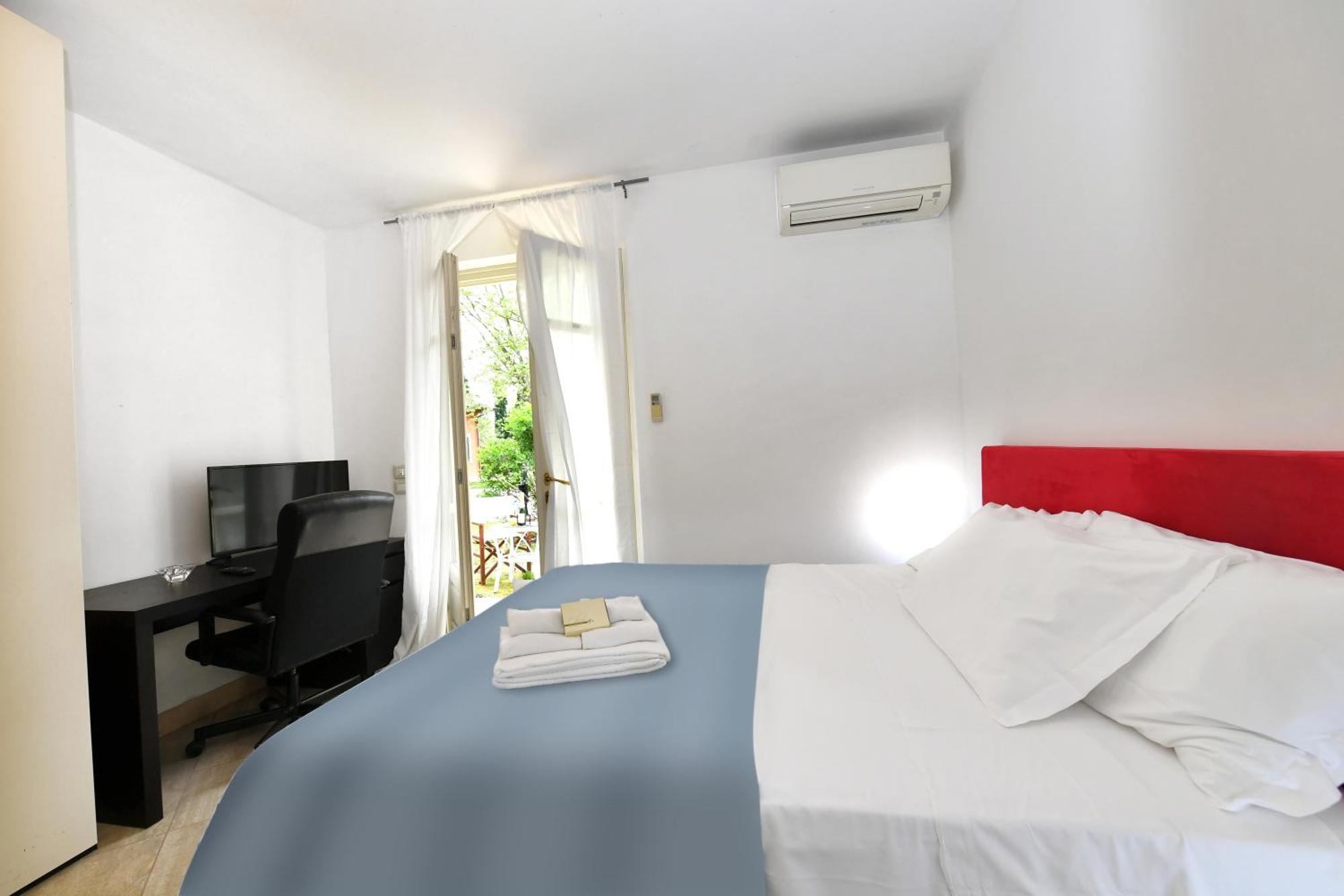 פיאטרה סנטה Relais Villa Isabel מראה חיצוני תמונה
