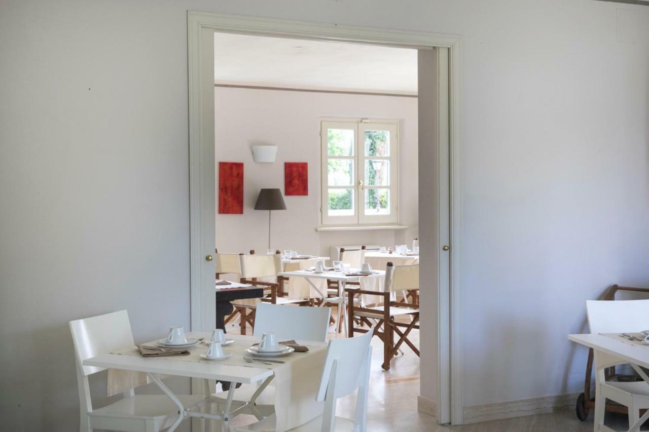 פיאטרה סנטה Relais Villa Isabel מראה חיצוני תמונה